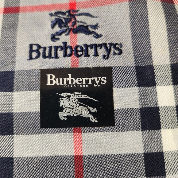 ❤️ Burberry Handkerchief Cotton Brandnew Authentic #07 - Picture 1 of 8